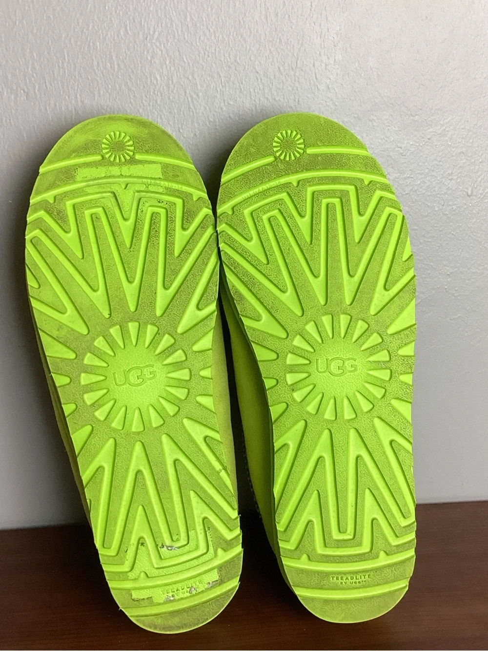 UGG Men’s  Neon Lime Suede Slip-On Clog Size 13